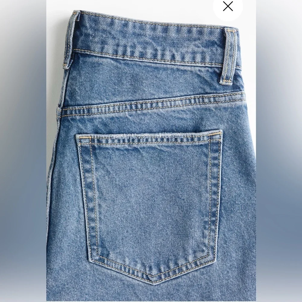 H&M high wasted denim mom Jeans size 6